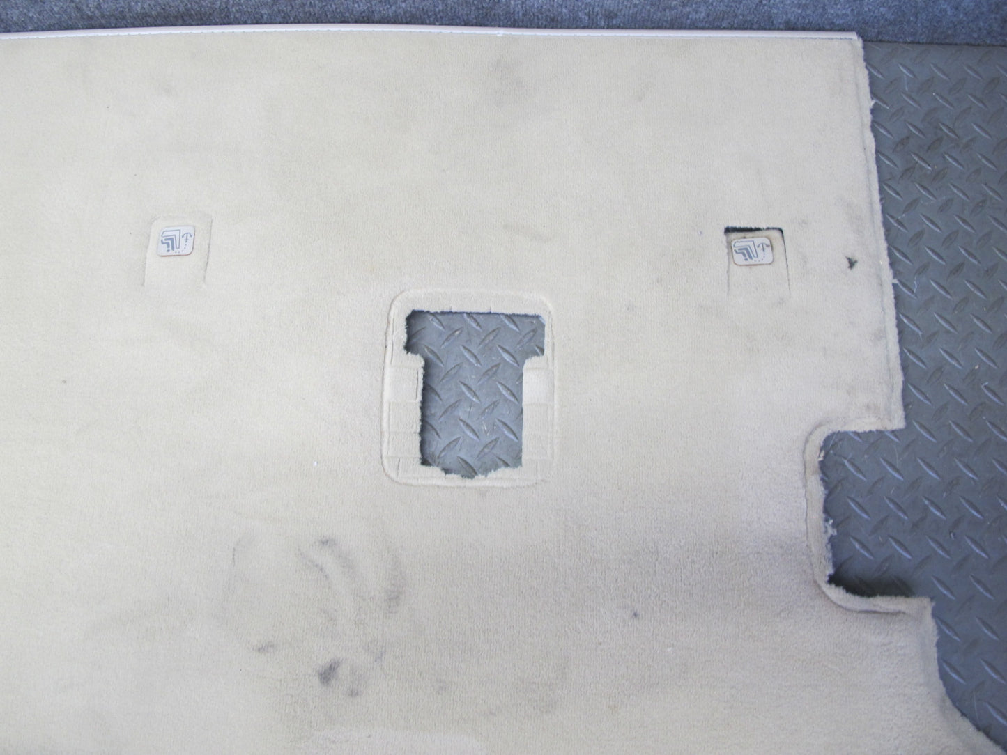 2003-2007 Lexus UZJ100L LX470 Rear Trunk Floor Cargo MAT Carpet Cover