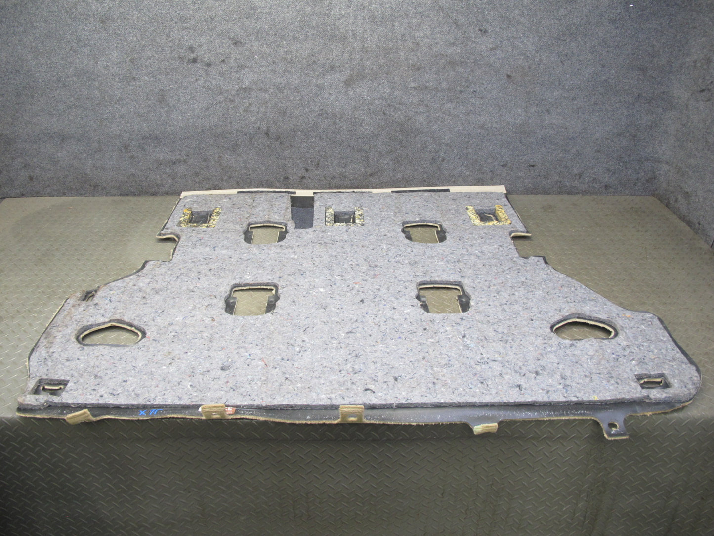 2003-2007 Lexus UZJ100L LX470 Rear Trunk Floor Cargo MAT Carpet Cover