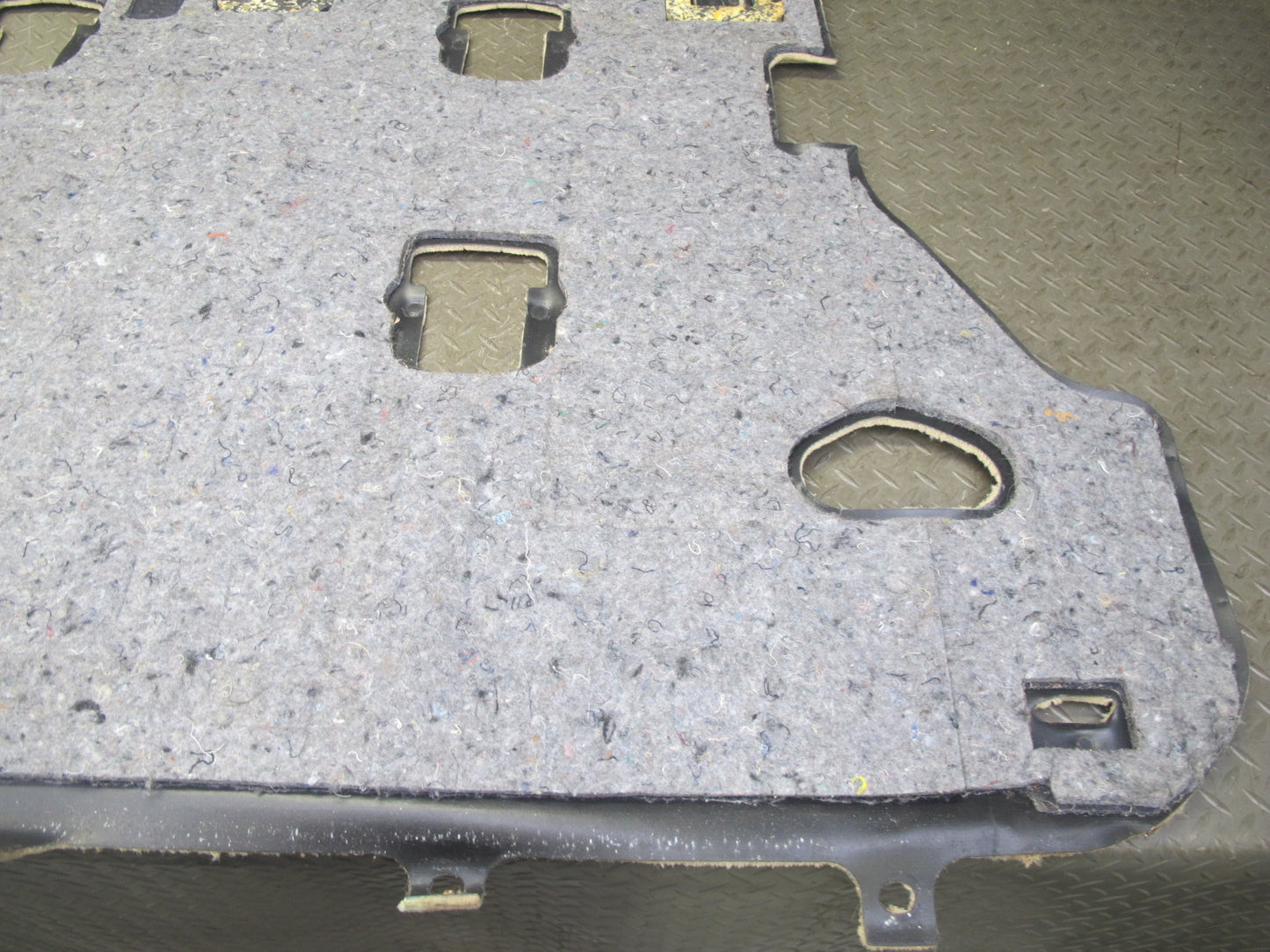 2003-2007 Lexus UZJ100L LX470 Rear Trunk Floor Cargo MAT Carpet Cover