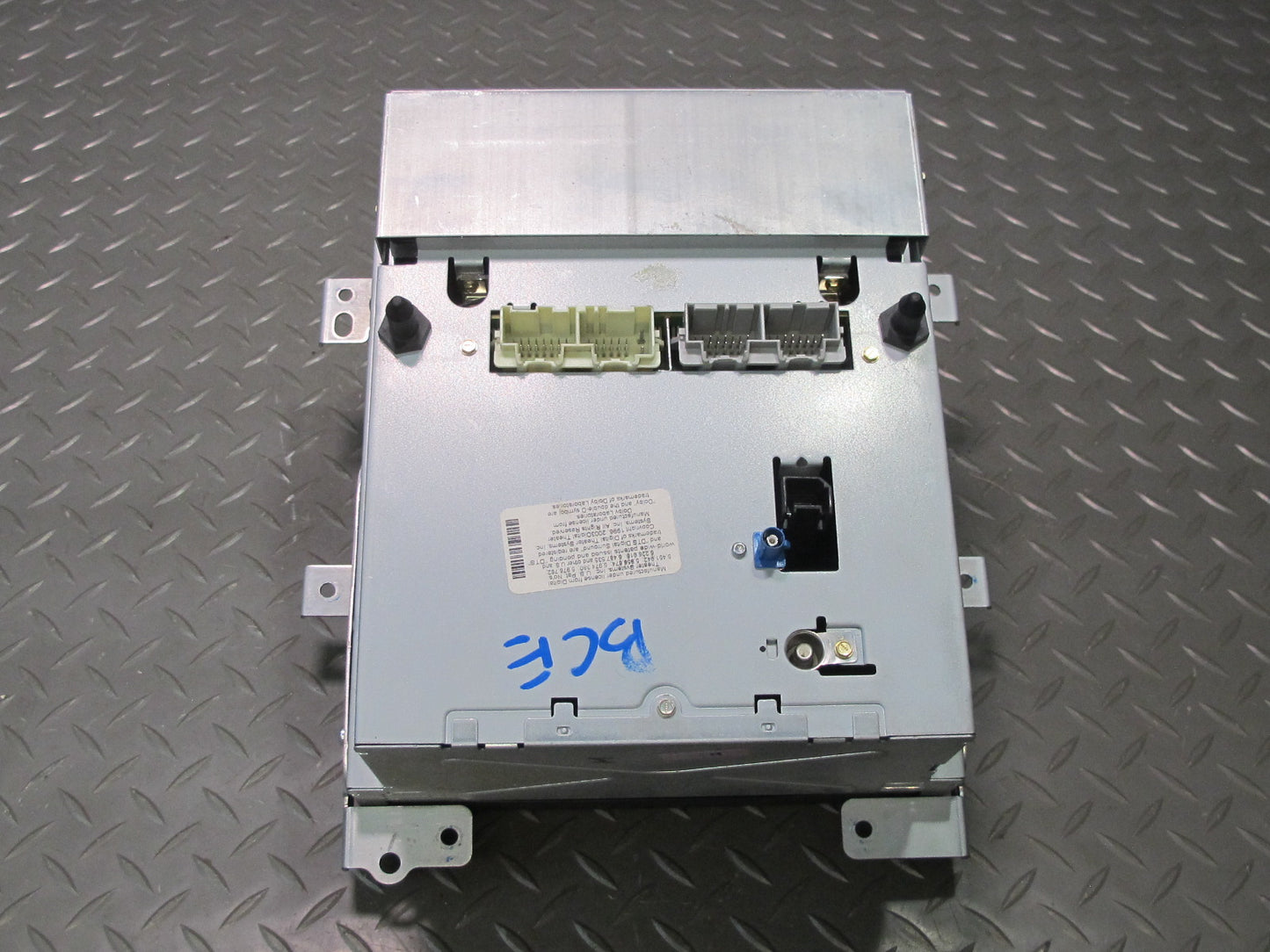 2012-2014 Cadillac Escalade GPS Navi CD Player Receiver Head Unit 22832453