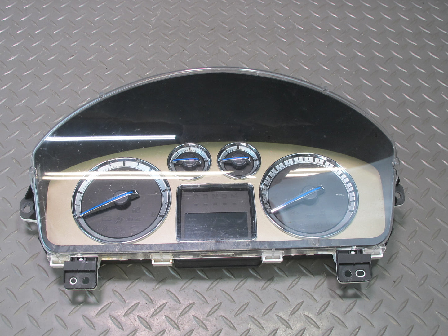 2013-2014 Cadillac Escalade Instrument Cluster Gauge Speedometer