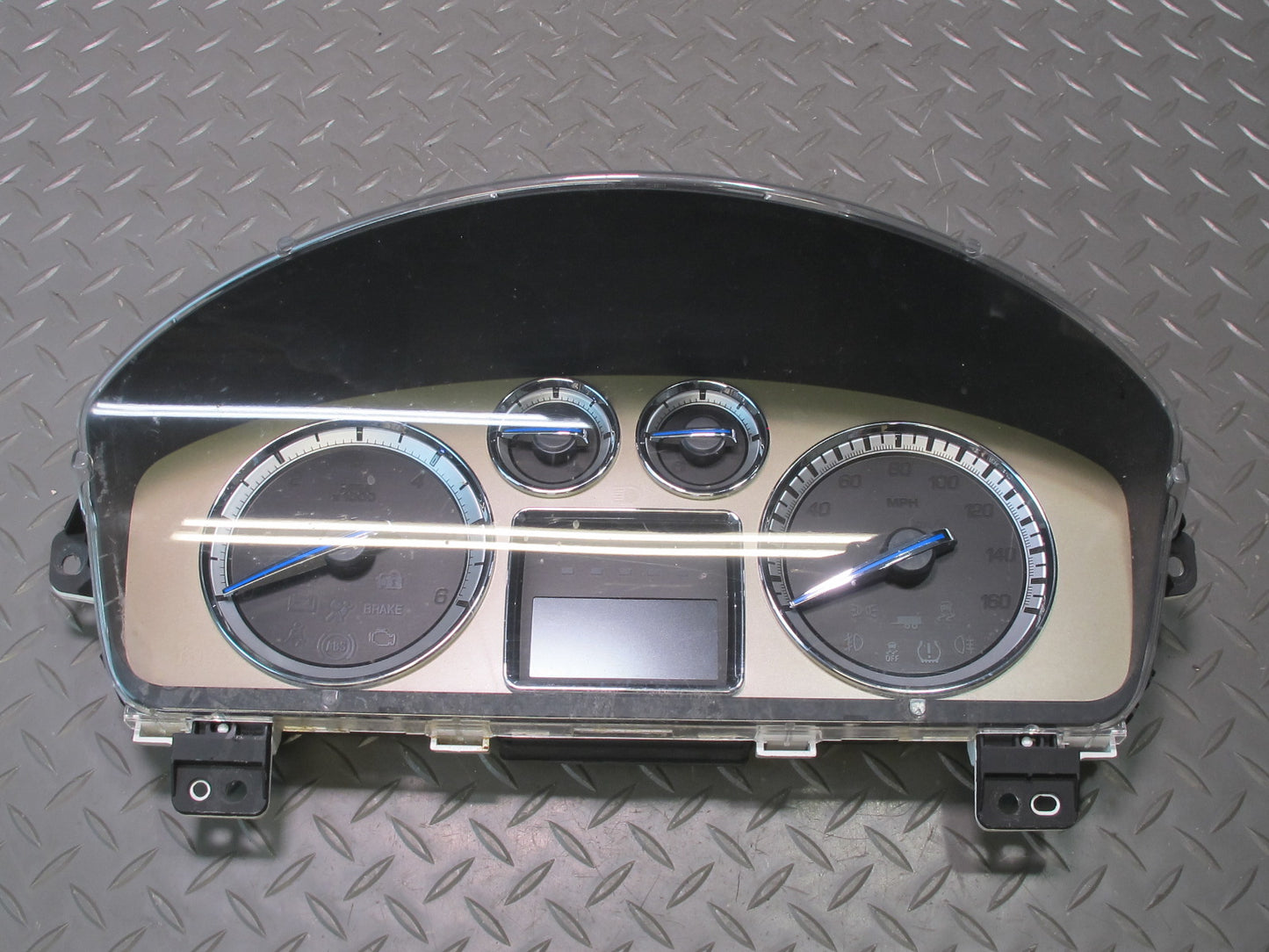 2013-2014 Cadillac Escalade Instrument Cluster Gauge Speedometer