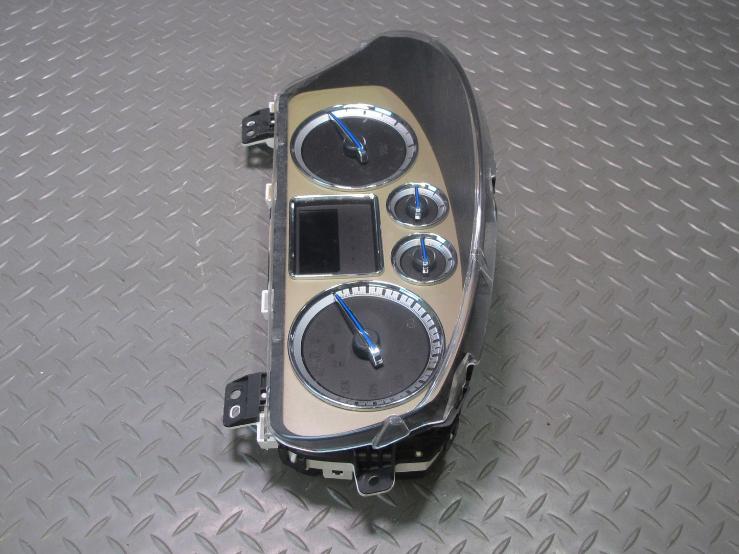 2013-2014 Cadillac Escalade Instrument Cluster Gauge Speedometer