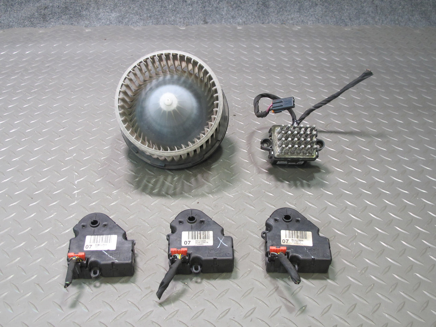07-14 Cadillac Escalade Front A/C Blower Motor Fan Resistor Flap Actuator Set