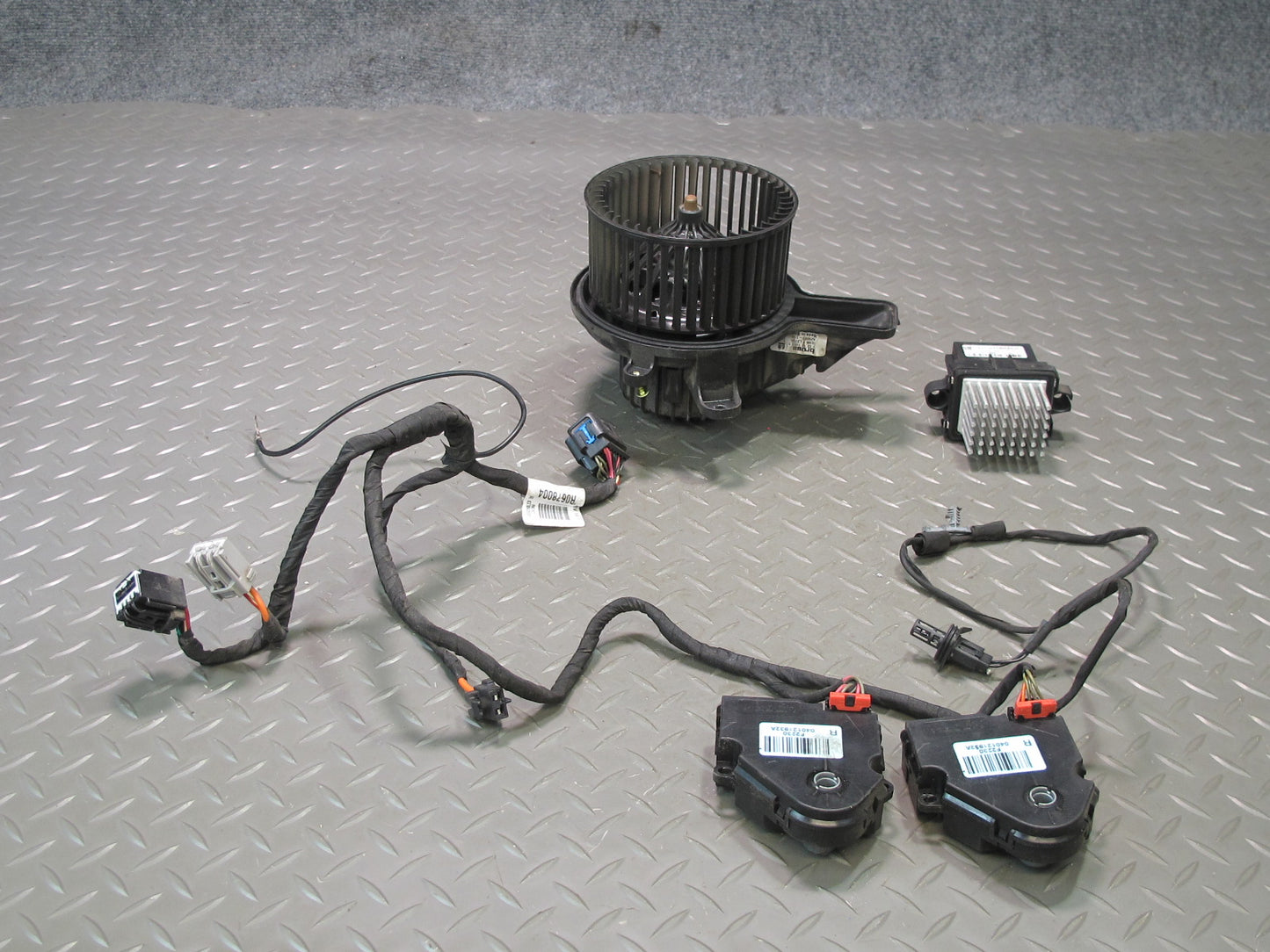 07-14 Cadillac Escalade Front A/C Blower Motor Fan Resistor Flap Actuator Set