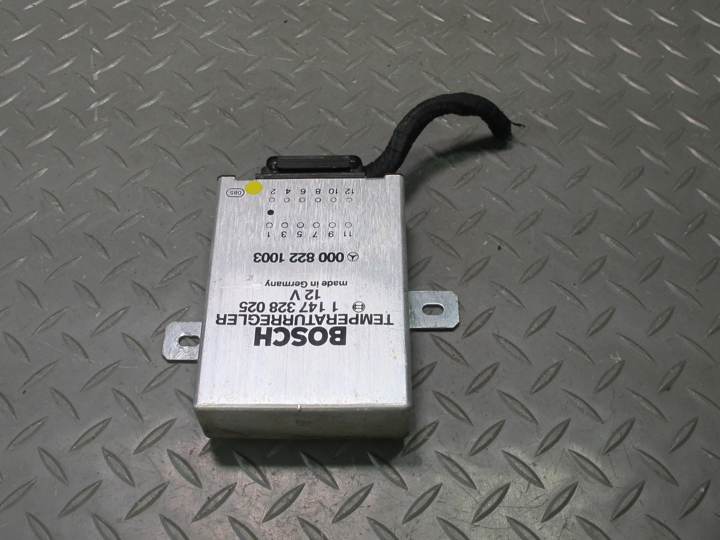 73-89 Mercedes R107 Temperature Regulator Hvac Control Module Unit OEM