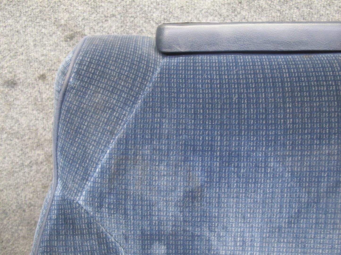 85-89 Toyota MR2 AW15 Front Right Velour Seat Backrest Upper Cushion Blue OEM