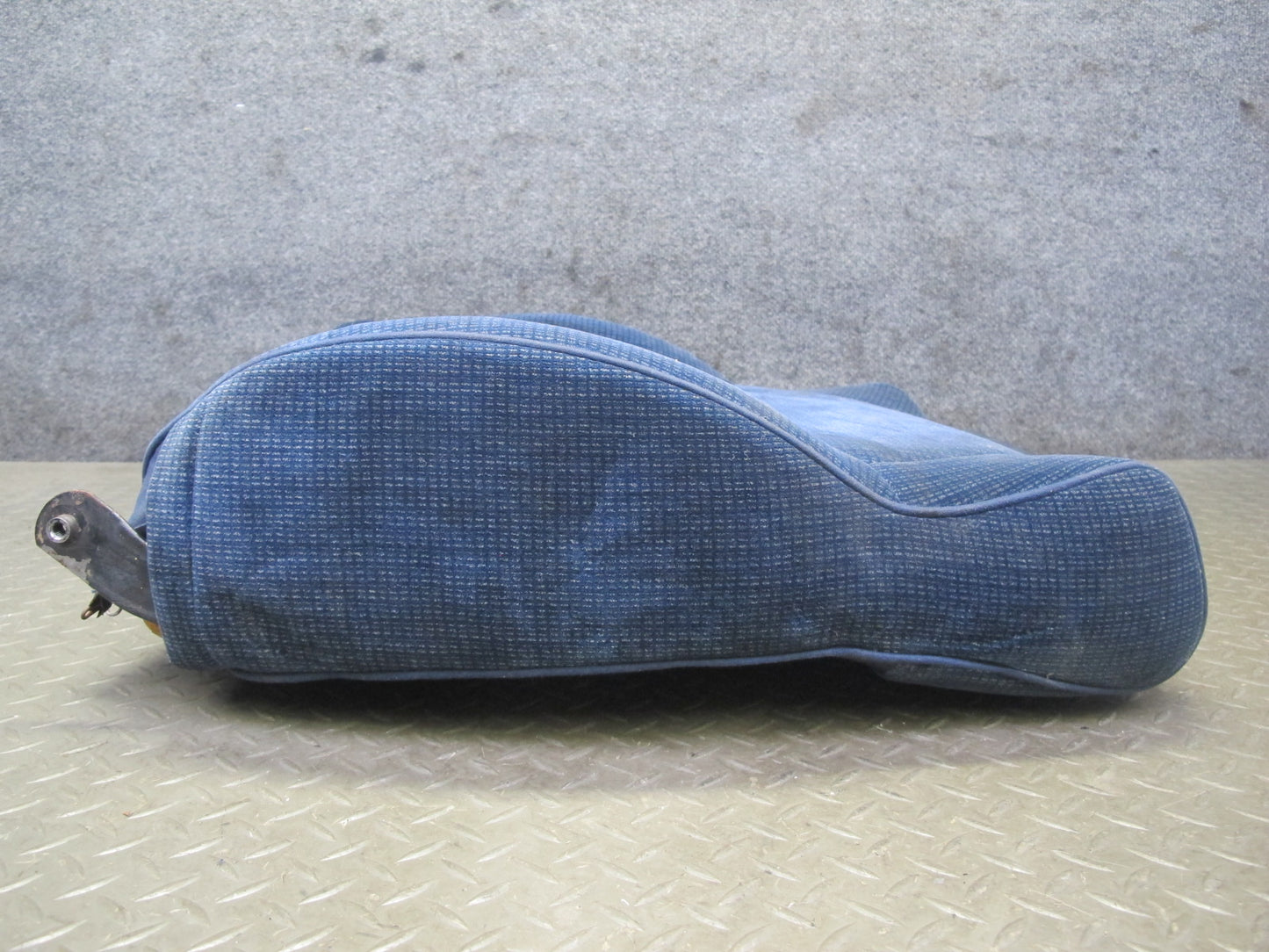 85-89 Toyota MR2 AW15 Front Right Velour Seat Backrest Upper Cushion Blue OEM