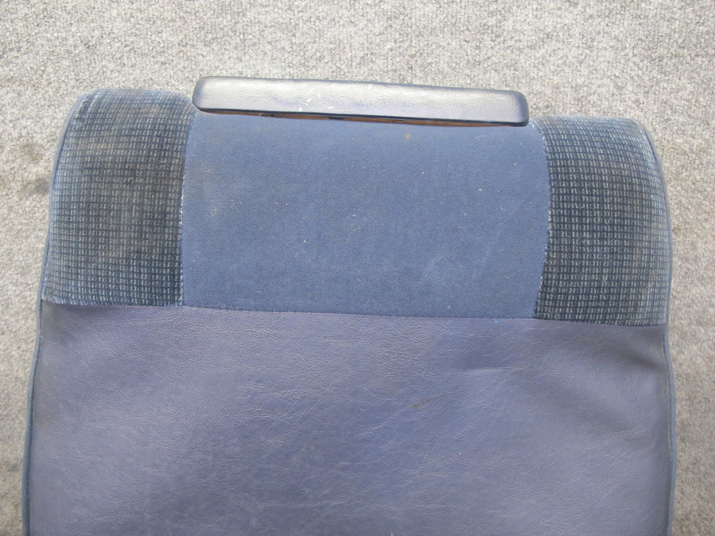 85-89 Toyota MR2 AW15 Front Right Velour Seat Backrest Upper Cushion Blue OEM