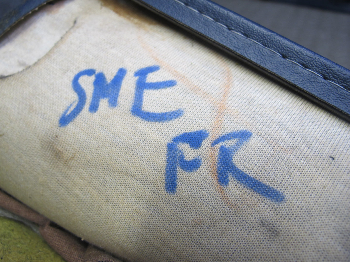 82-83 Mercedes W123 240D Front Righ Seat Upper Leather Cushion Blue OEM