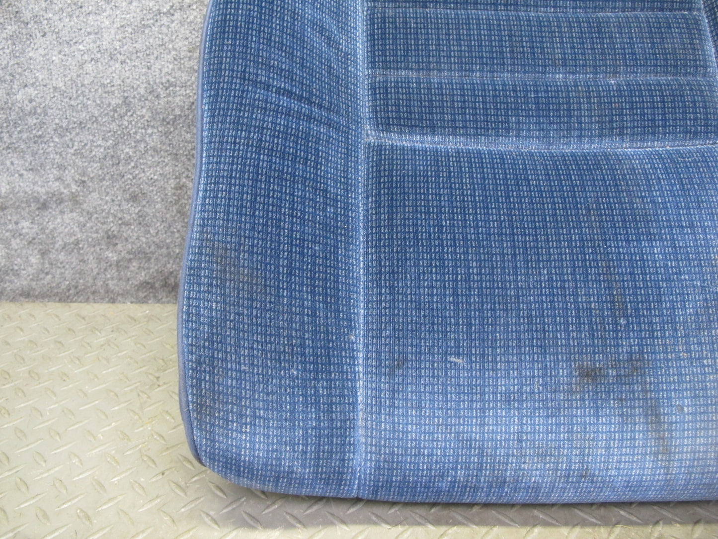 85-89 Toyota MR2 AW15 Front Right Velour Seat Lower Bottom Cushion Blue OEM