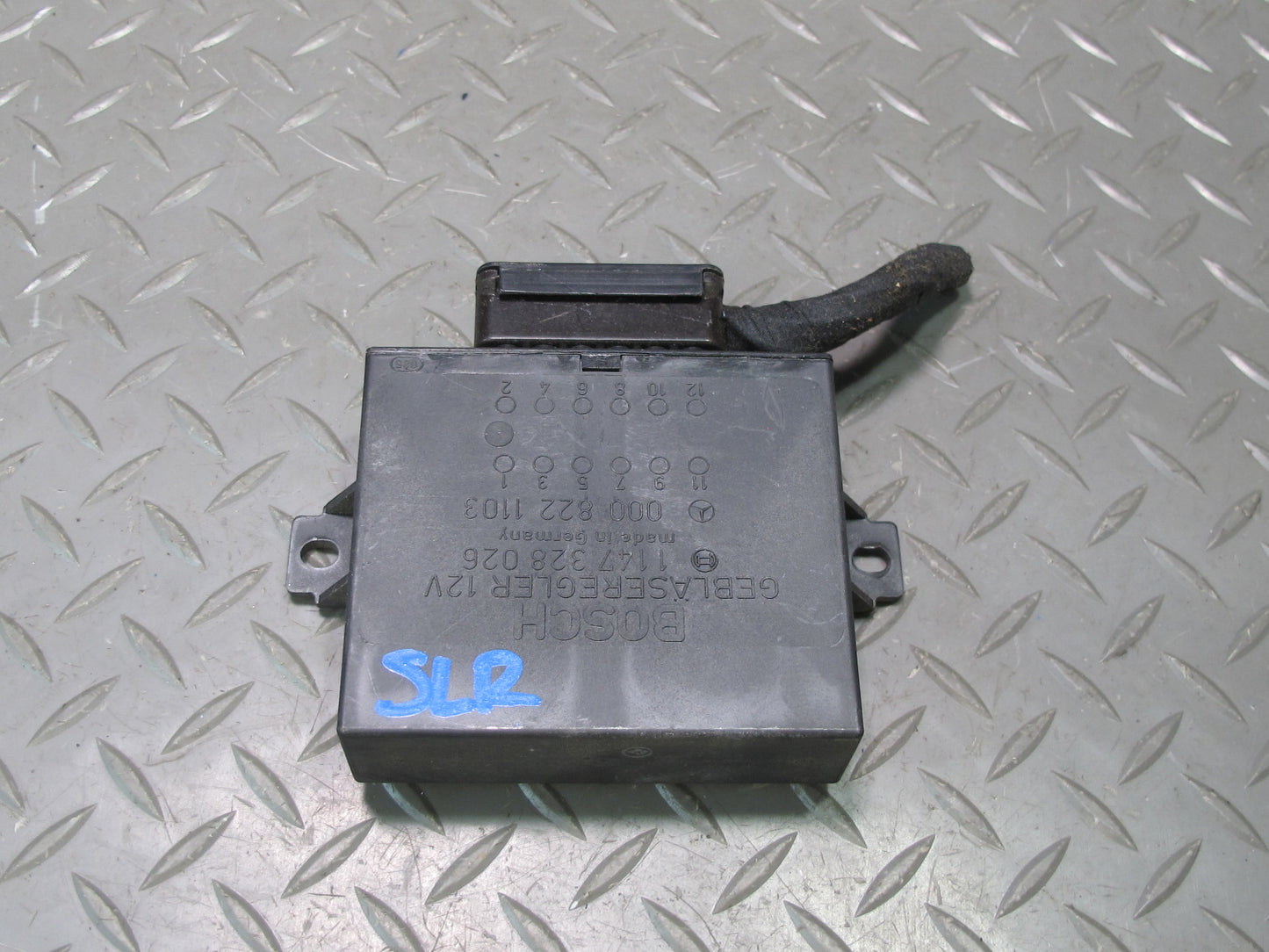 73-89 Mercedes R107 A/C Blower Motor Climate Control Module Relay 0008221103 OEM