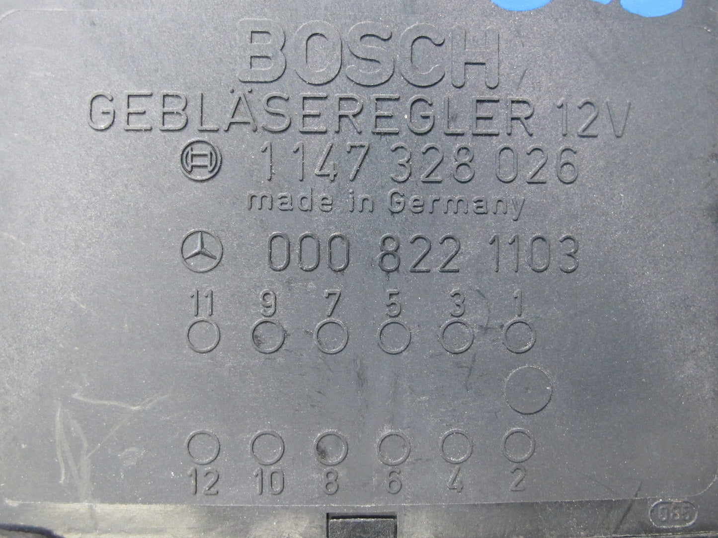 73-89 Mercedes R107 A/C Blower Motor Climate Control Module Relay 0008221103 OEM