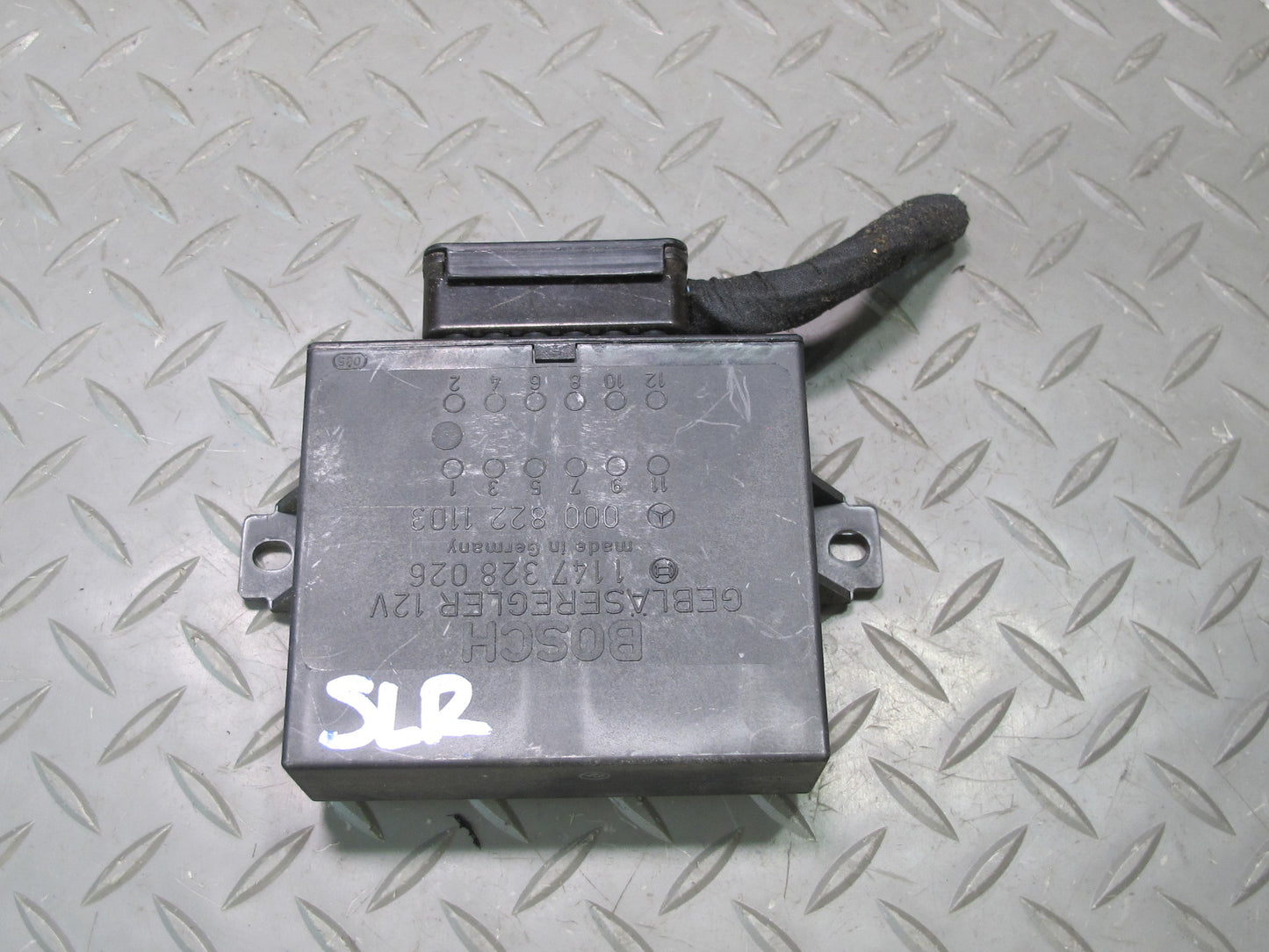 73-89 Mercedes R107 A/C Blower Motor Climate Control Module Relay 0008221103 OEM