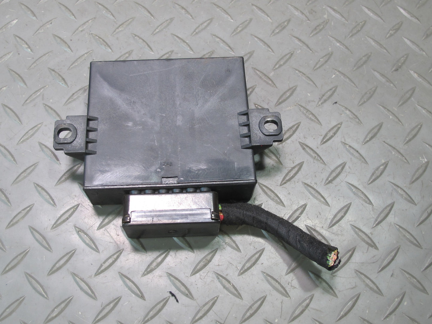 73-89 Mercedes R107 A/C Blower Motor Climate Control Module Relay 0008221103 OEM