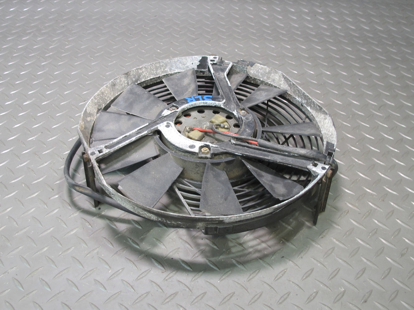 73-85 Mercedes R107 Sl-class Engine Cooling Radiator Auxiliary Fan Motor OEM