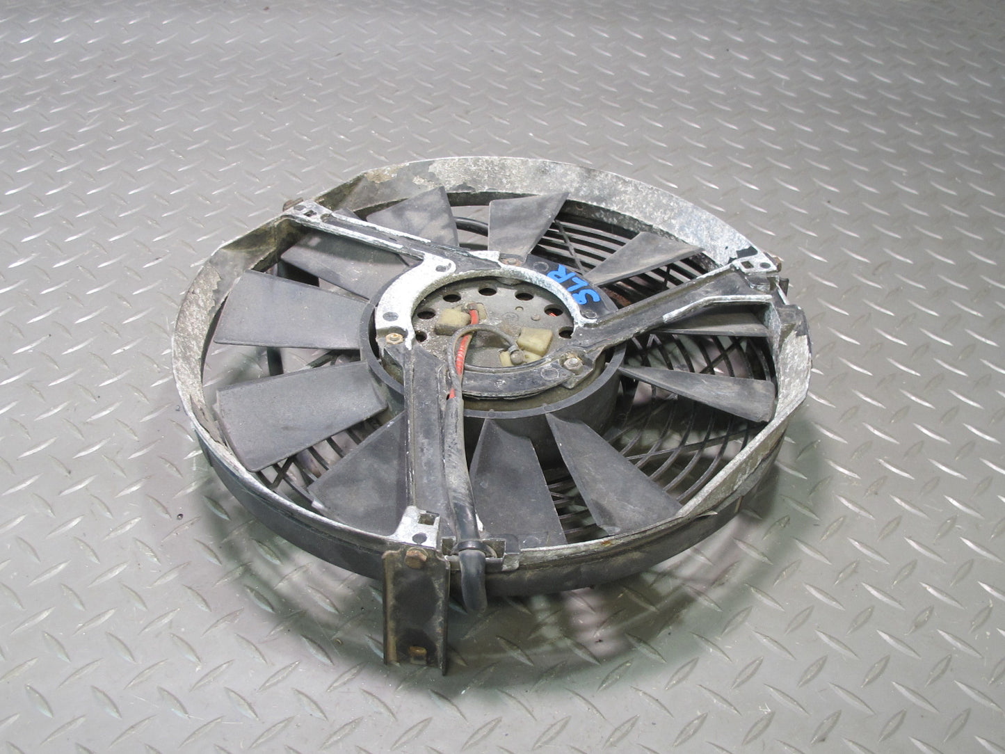 73-85 Mercedes R107 Sl-class Engine Cooling Radiator Auxiliary Fan Motor OEM