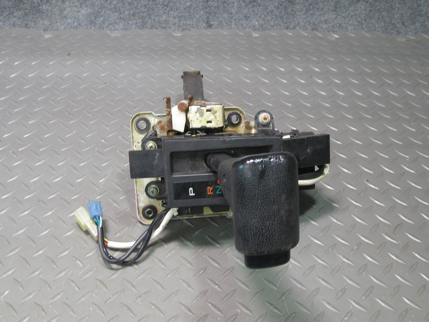 89-92 Toyota Supra MK3 A/T Automatic Transmission Gear Selector Shifter 118K OEM