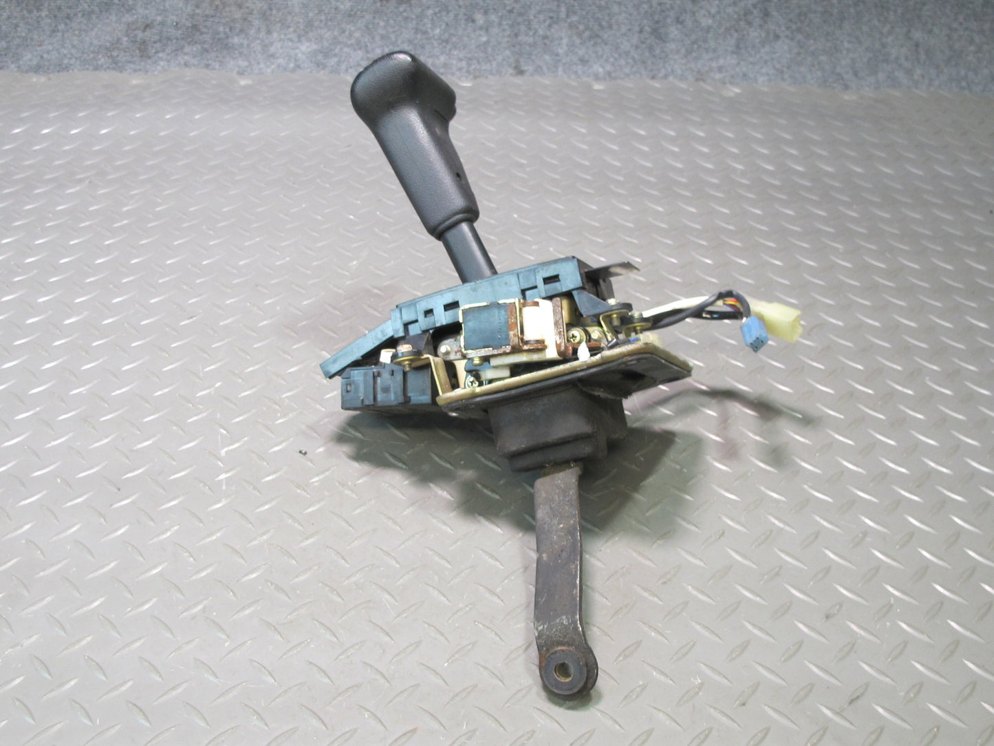 89-92 Toyota Supra MK3 A/T Automatic Transmission Gear Selector Shifter 118K OEM