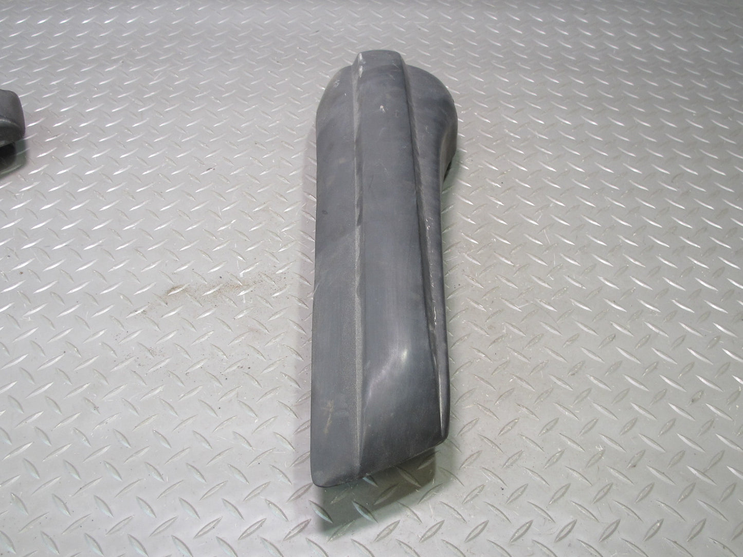 73-89 Mercedes R107 Front Bumper Left & Right Extension Rubber END Pad OEM
