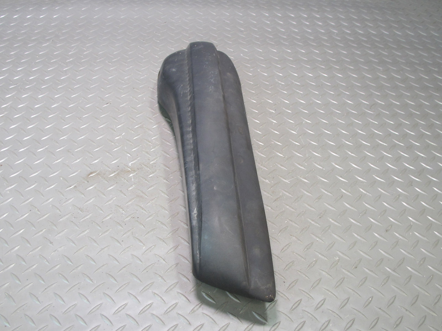 73-89 Mercedes R107 Front Bumper Left & Right Extension Rubber END Pad OEM