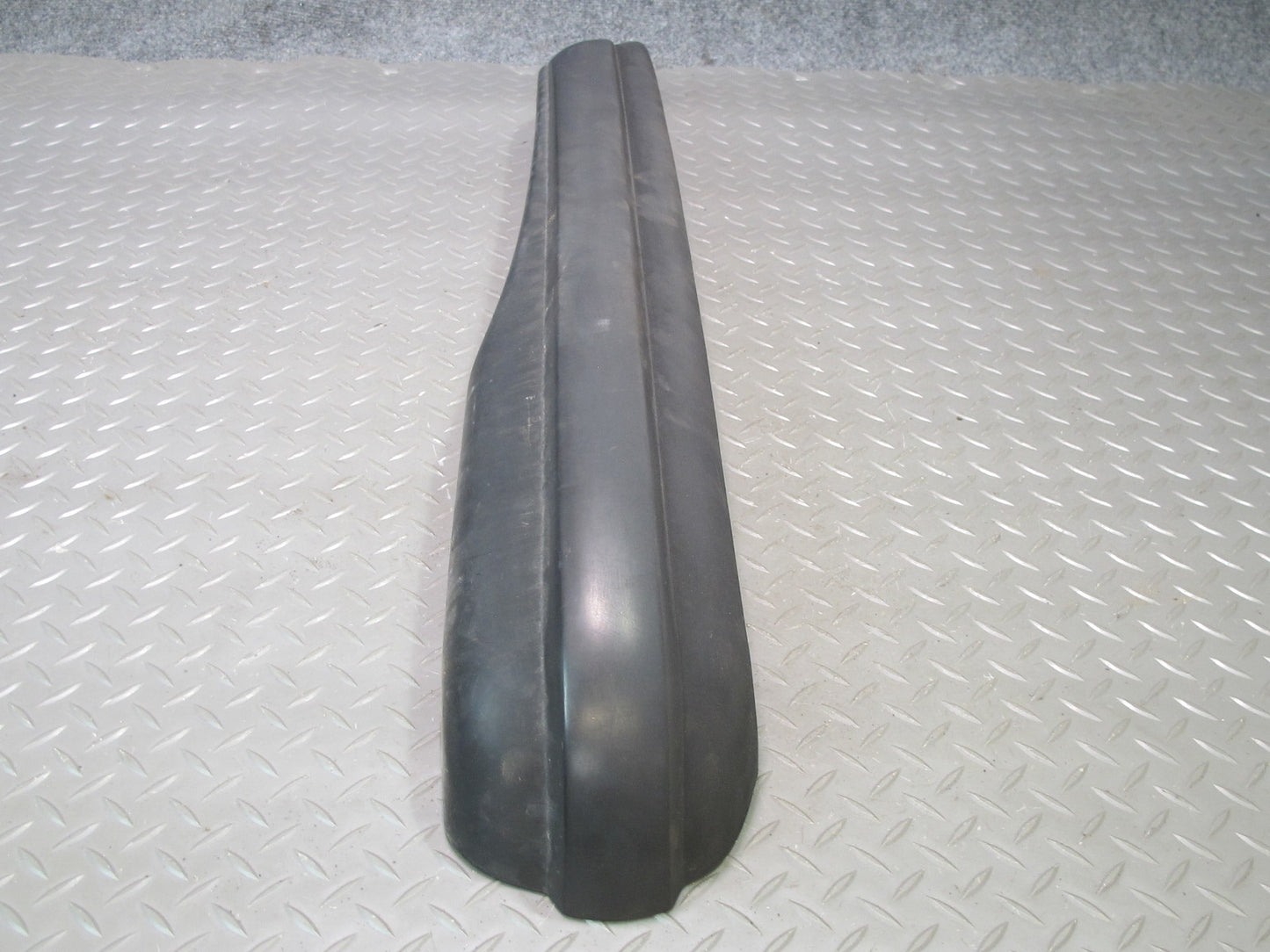 73-89 Mercedes R107 Rear Bumper Left & Right Extension Rubber END Pad OEM