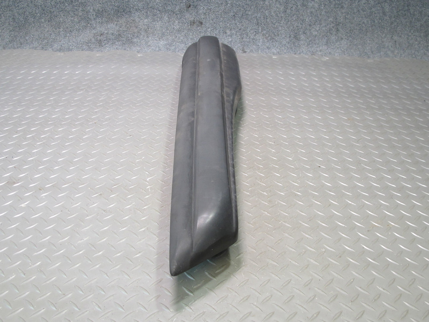73-89 Mercedes R107 Rear Bumper Left & Right Extension Rubber END Pad OEM