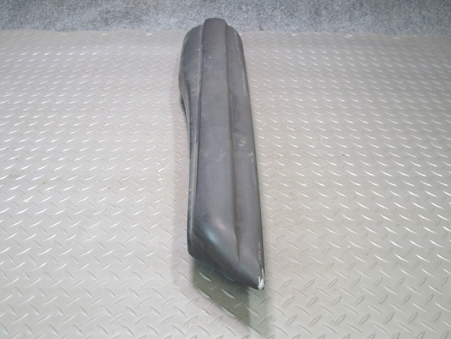 73-89 Mercedes R107 Rear Bumper Left & Right Extension Rubber END Pad OEM