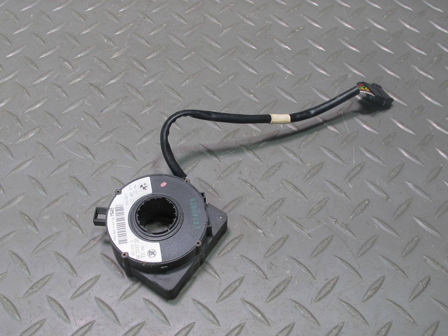 01-06 BMW E46 325Ci 330Ci Steering Column Angle Sensor 6760232 OEM