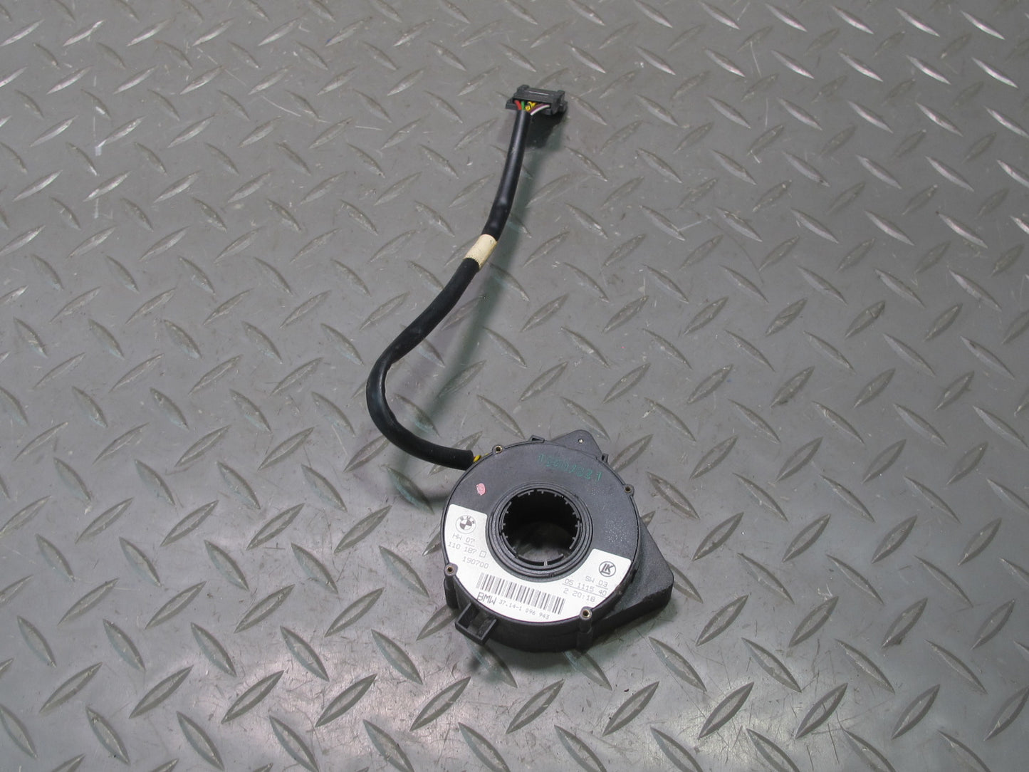 01-06 BMW E46 325Ci 330Ci Steering Column Angle Sensor 6760232 OEM