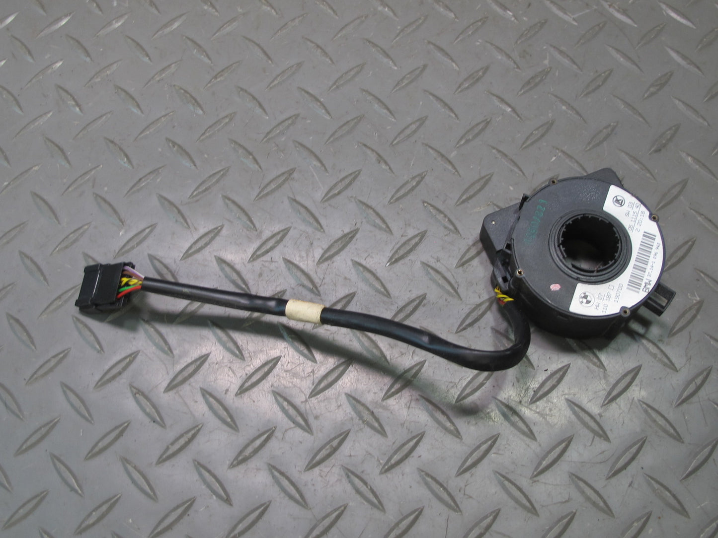 01-06 BMW E46 325Ci 330Ci Steering Column Angle Sensor 6760232 OEM