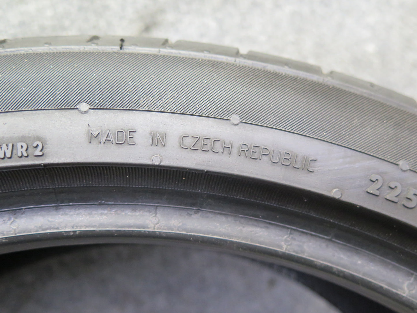 Continental Contisportcontact 5 Summer Tire 225/40 R18 92Y 1921 8/32 Tread