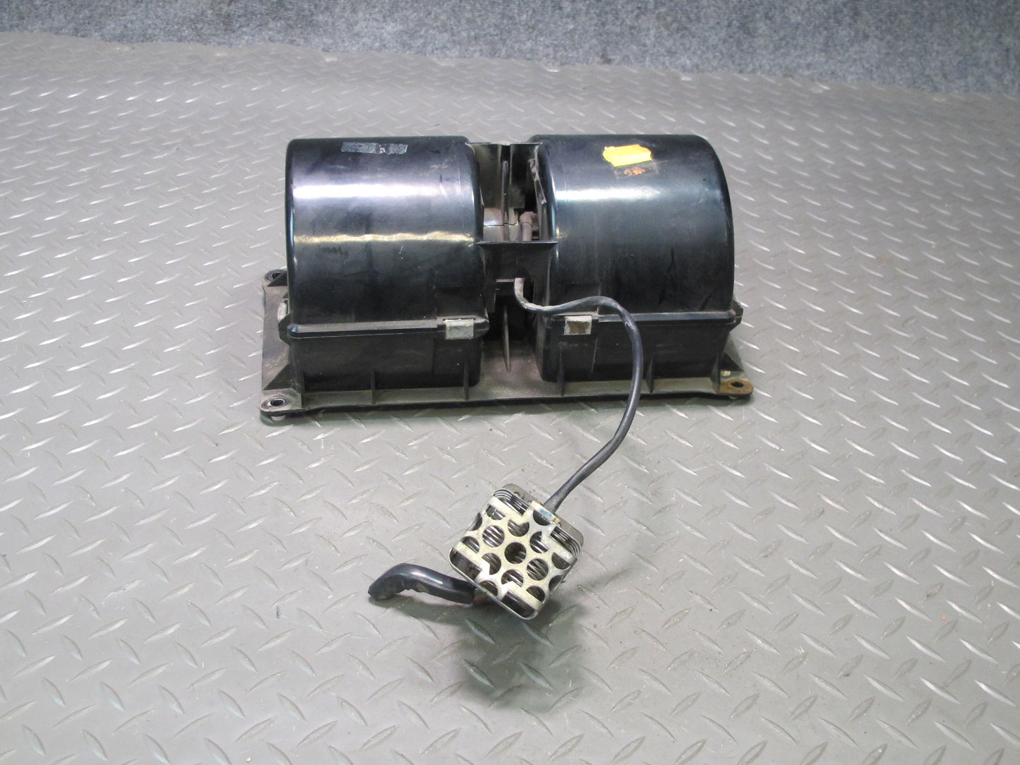 73-85 Mercedes R107 A/C Heater Blower Motor Fan w Resistor OEM