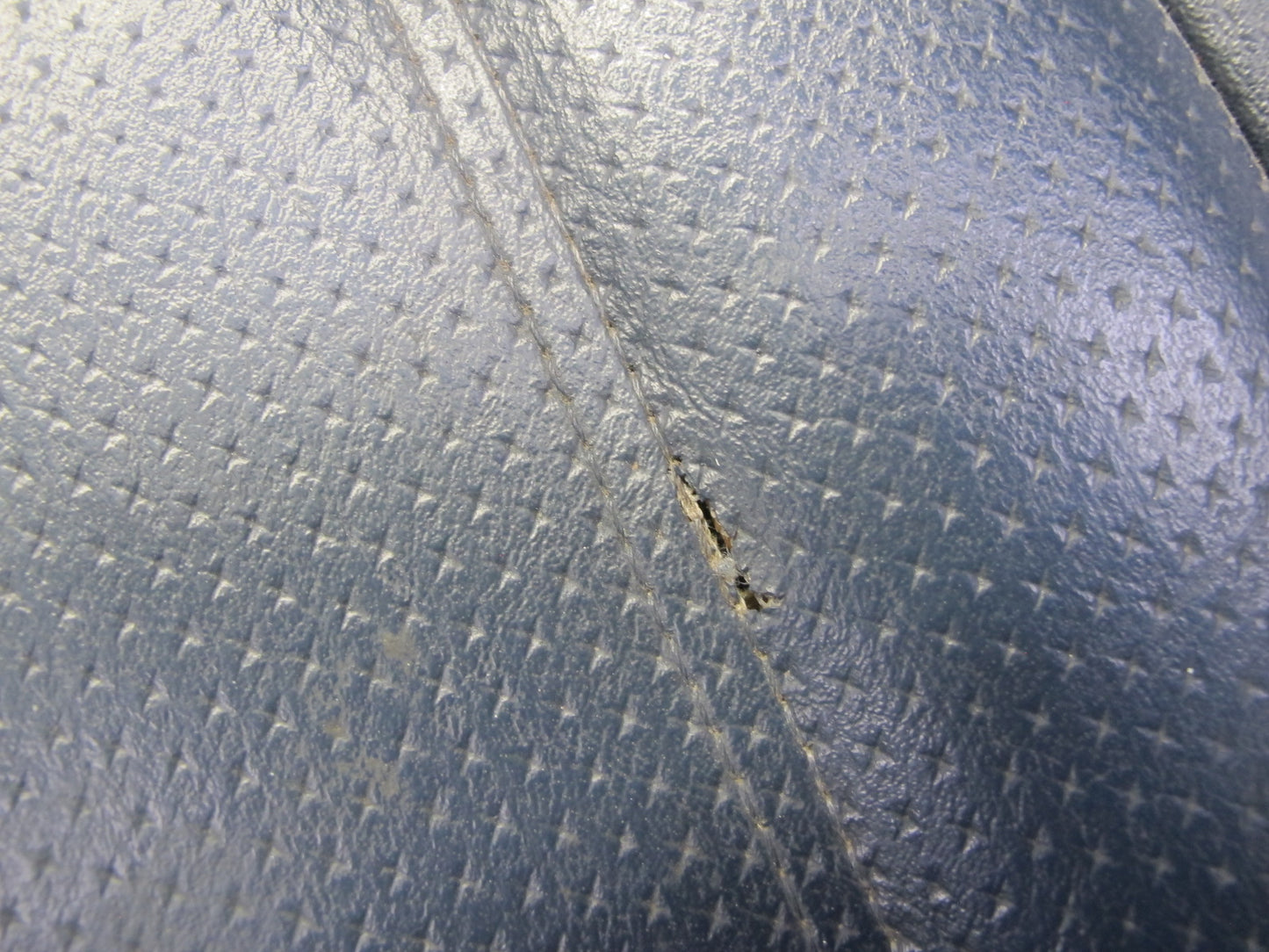 82-83 Mercedes W123 240D Front Right Seat Lower Leather Cushion Blue w Frame OEM