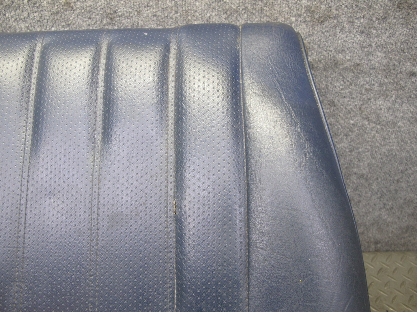 82-83 Mercedes W123 240D Front Right Seat Lower Leather Cushion Blue w Frame OEM