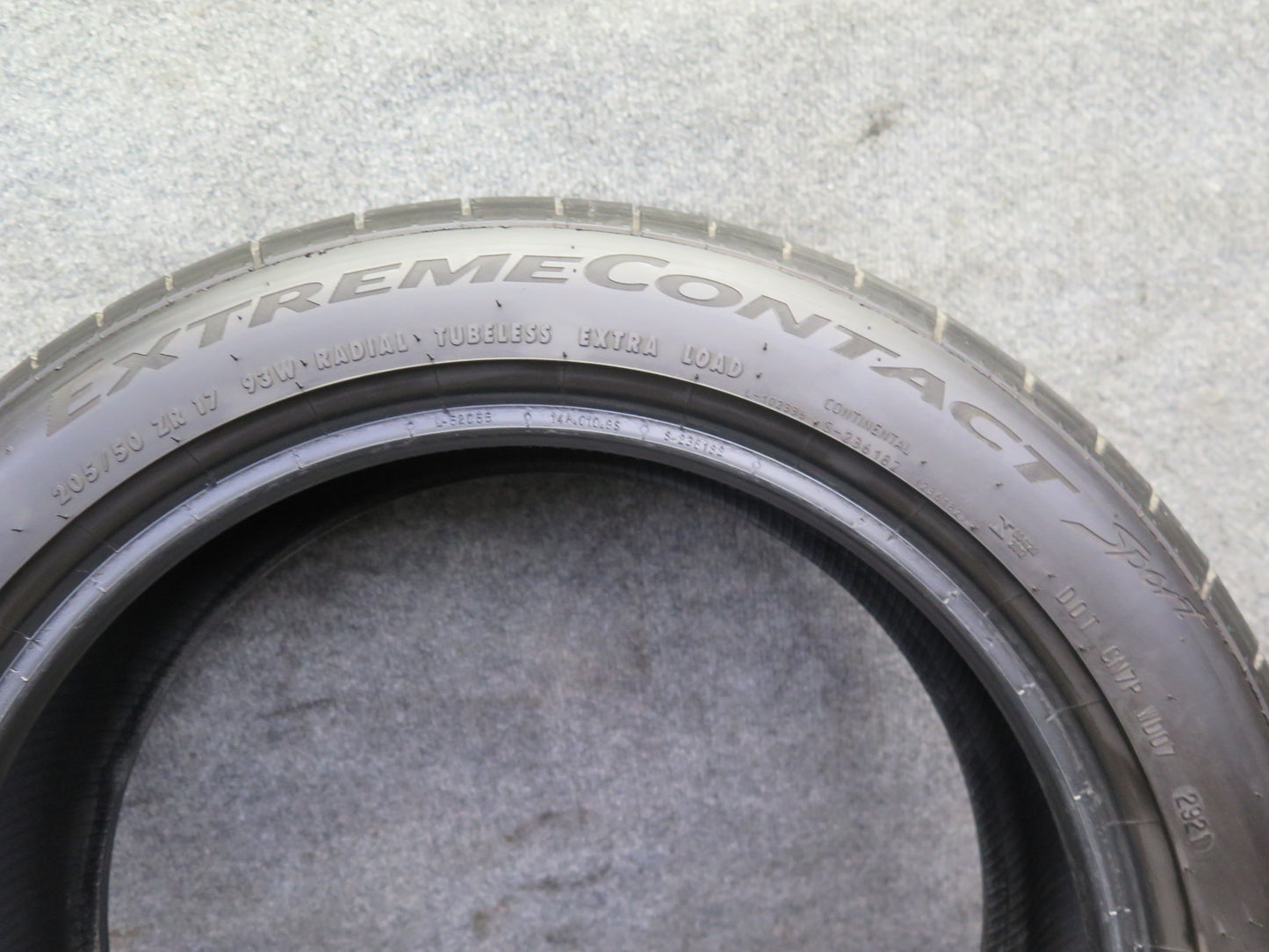Continental Extremecontact Sport Summer Tire 205/50 R17 93W 2921 8/32 Tread
