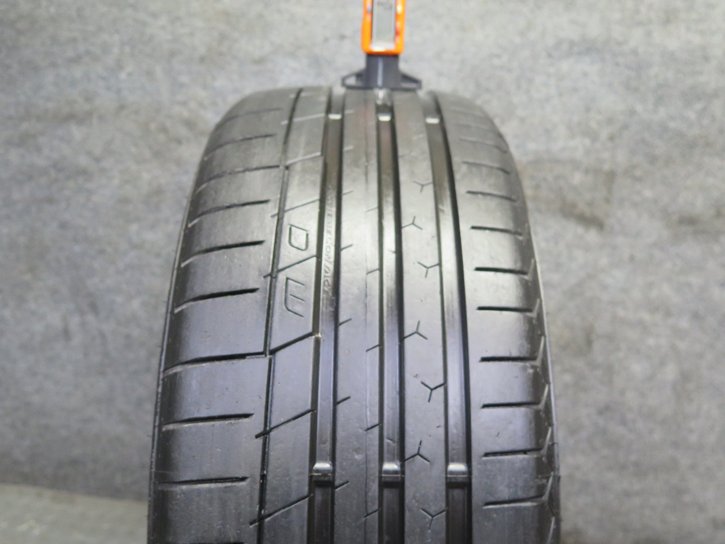 Continental Extremecontact Sport Summer Tire 205/50 R17 93W 2921 8/32 Tread