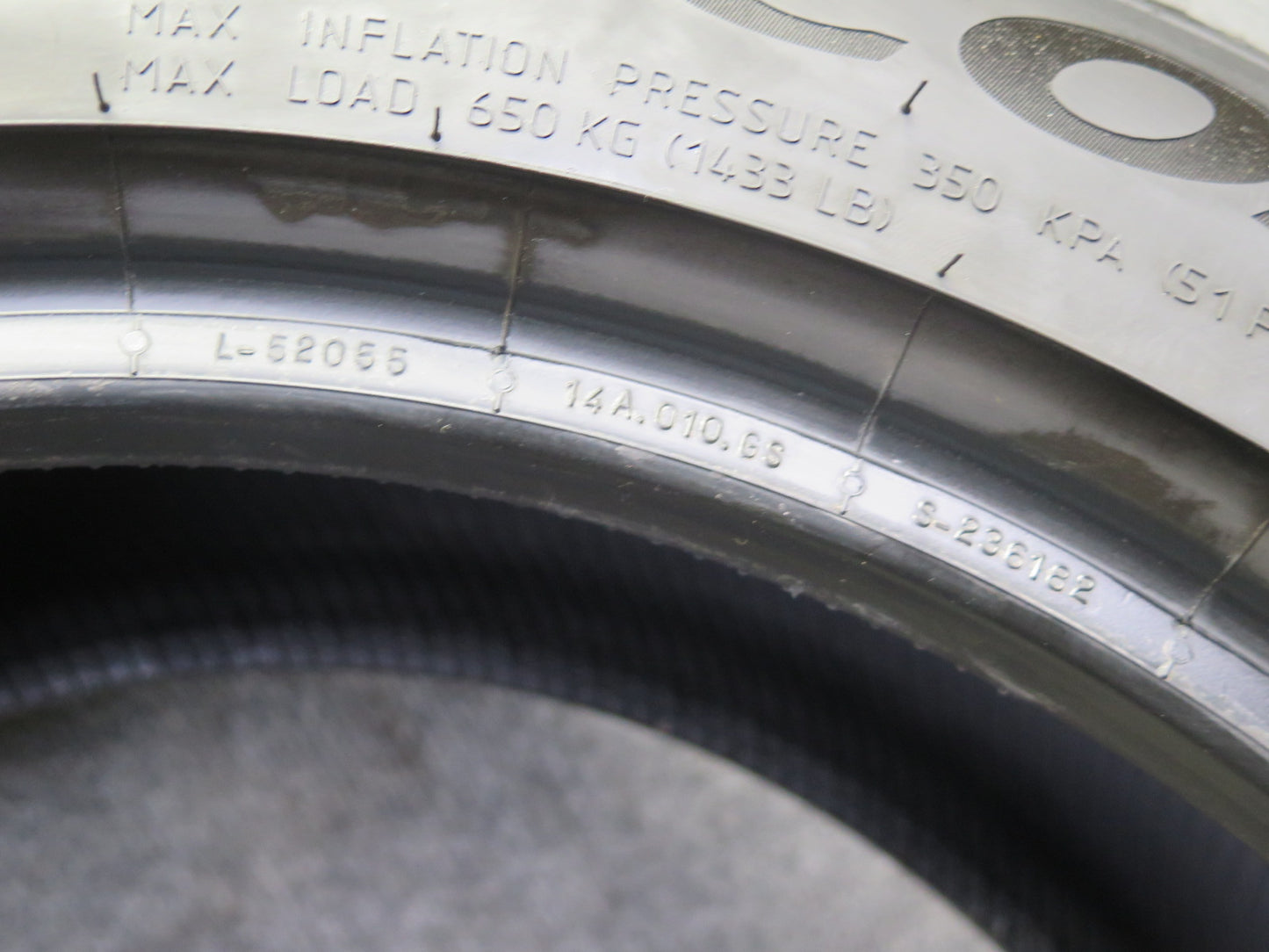 Continental Extremecontact Sport Summer Tire 205/50 R17 93W 2921 8/32 Tread