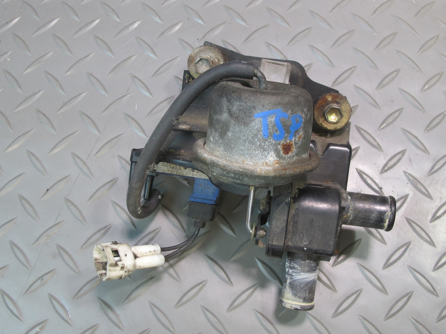 86-92 Toyota Supra MA70L Heater Water Coolant Bypass Valve Vacuum Switch OEM