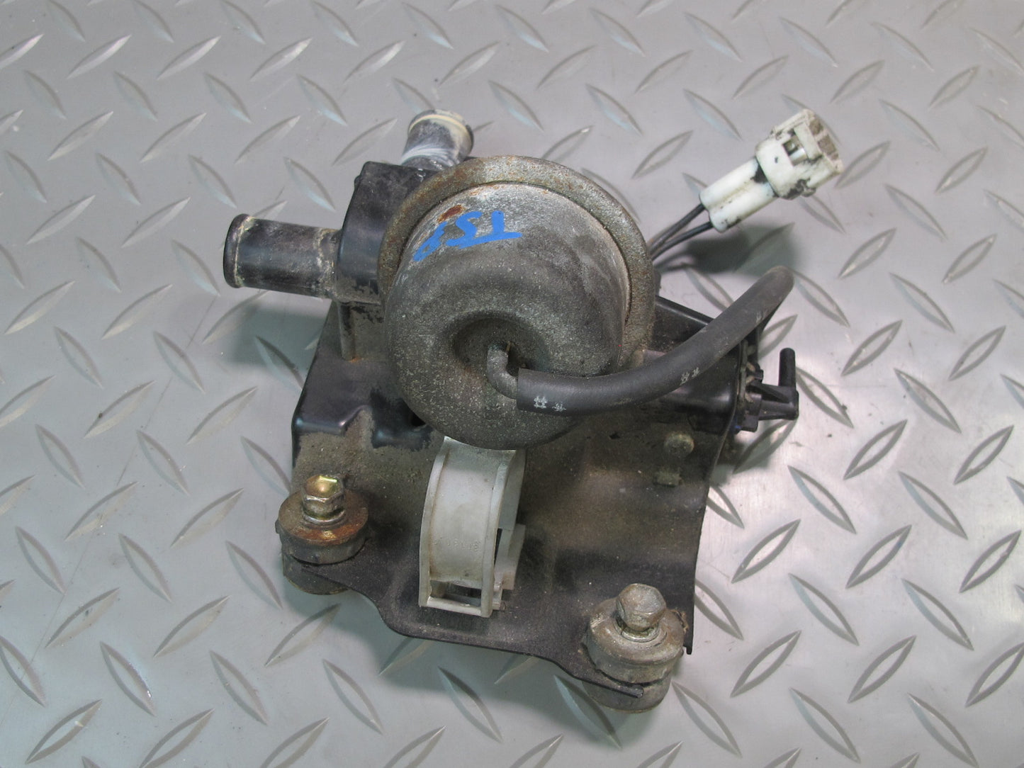 86-92 Toyota Supra MA70L Heater Water Coolant Bypass Valve Vacuum Switch OEM
