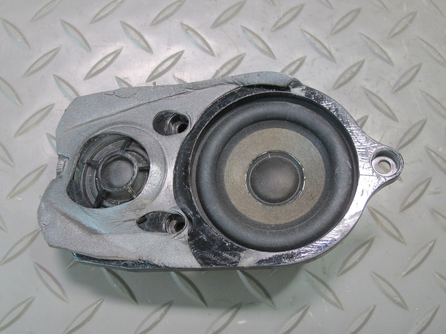 01-06 BMW E46 330Ci Set of 2 Front Left & Right Door Hi-fi Speaker OEM