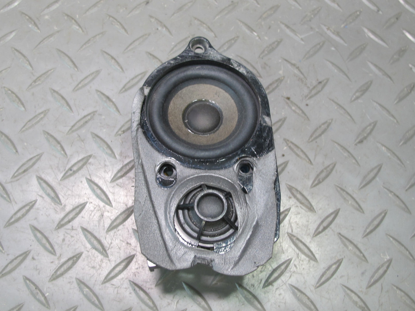 01-06 BMW E46 330Ci Set of 2 Front Left & Right Door Hi-fi Speaker OEM