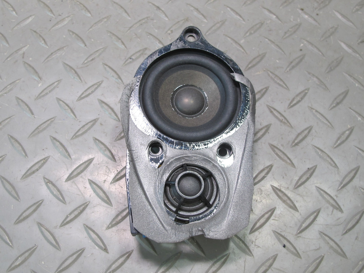 01-06 BMW E46 330Ci Set of 2 Front Left & Right Door Hi-fi Speaker OEM