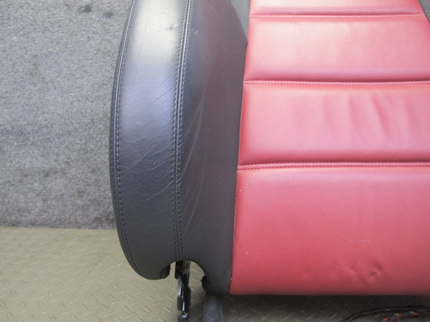 05-06 Mercedes R171 SLK55 AMG Front Right Leather Seat Upper Cushion RED 70k OEM