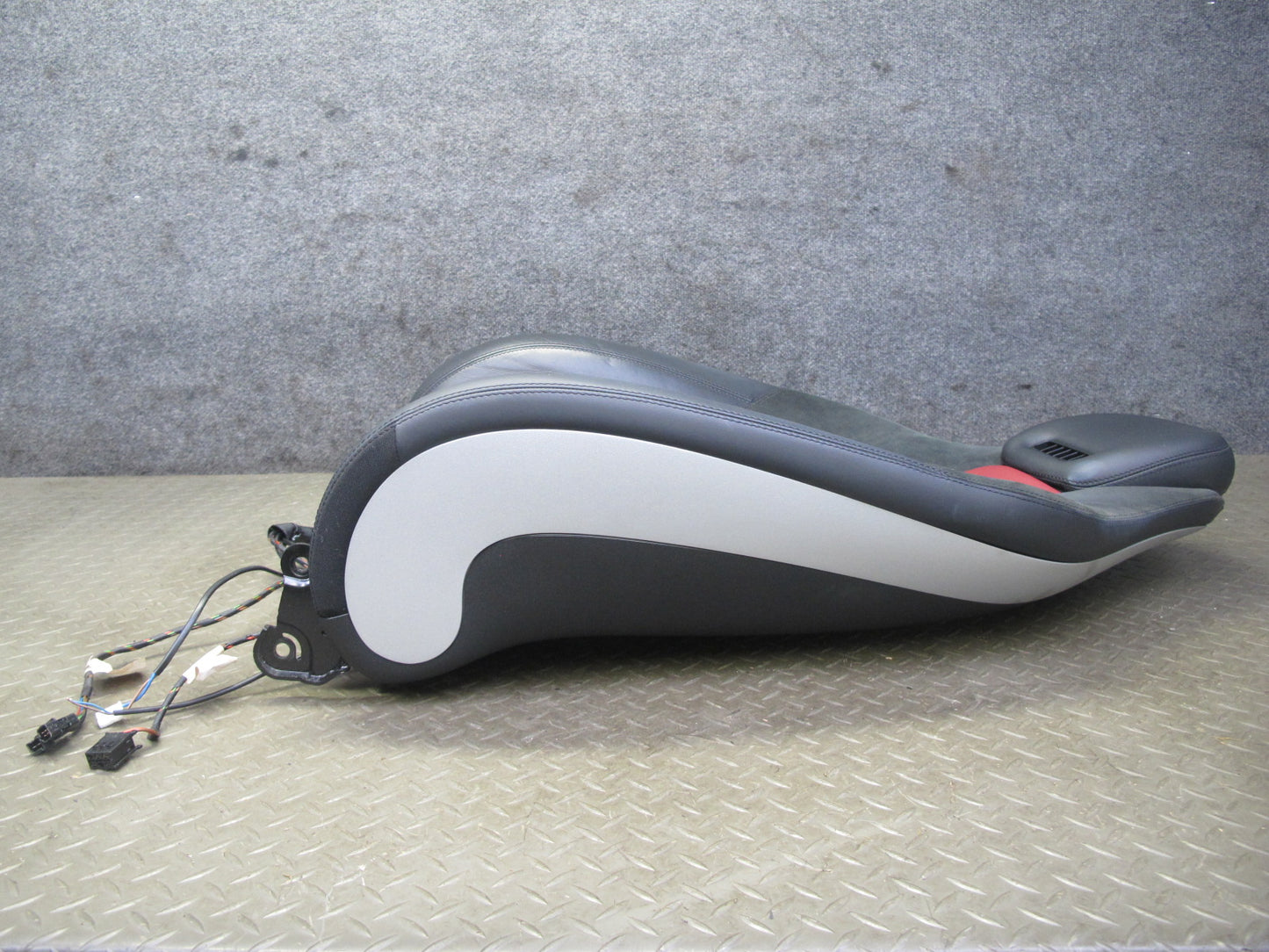 05-06 Mercedes R171 SLK55 AMG Front Right Leather Seat Upper Cushion RED 70k OEM