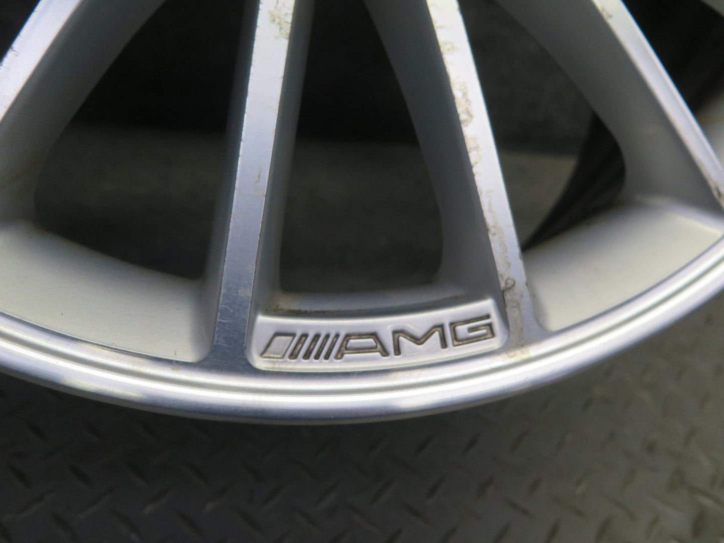 05-11 Mercedes R171 SLK55 AMG Front R18 18" Alloy Wheel Rim 18x7.5J ET37 OEM