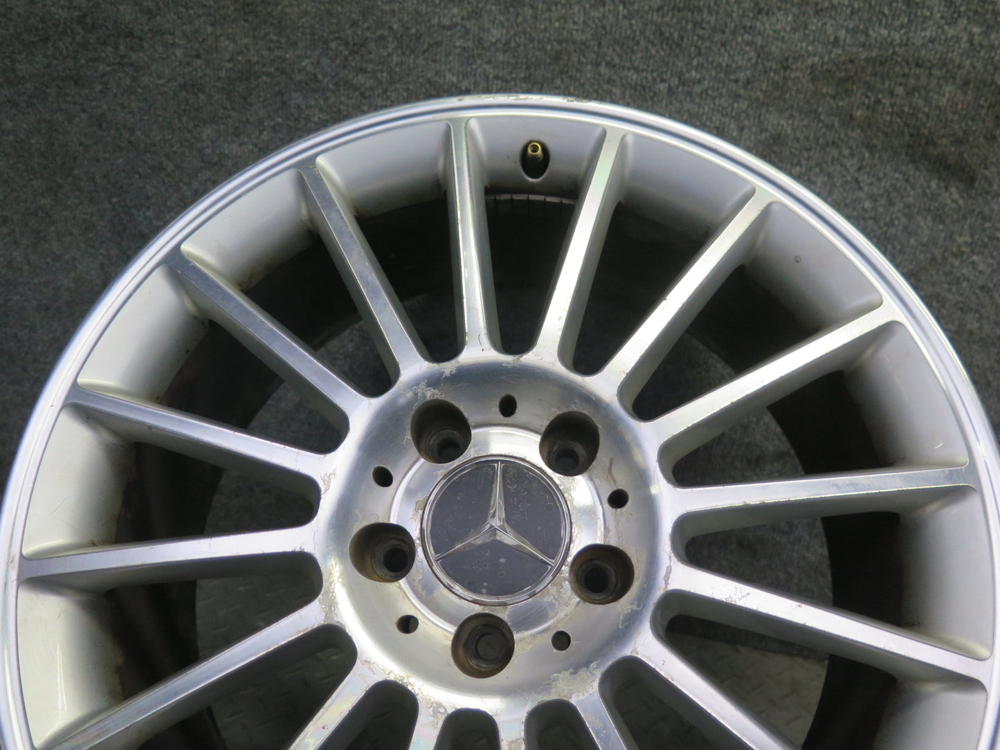 05-11 Mercedes R171 SLK55 AMG Front R18 18" Alloy Wheel Rim 18x7.5J ET37 OEM