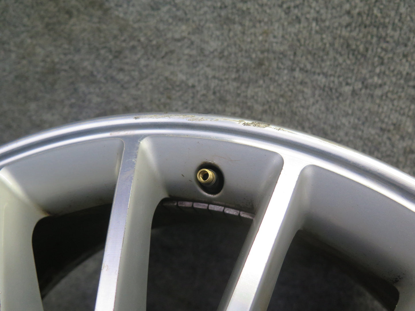 05-11 Mercedes R171 SLK55 AMG Front R18 18" Alloy Wheel Rim 18x7.5J ET37 OEM