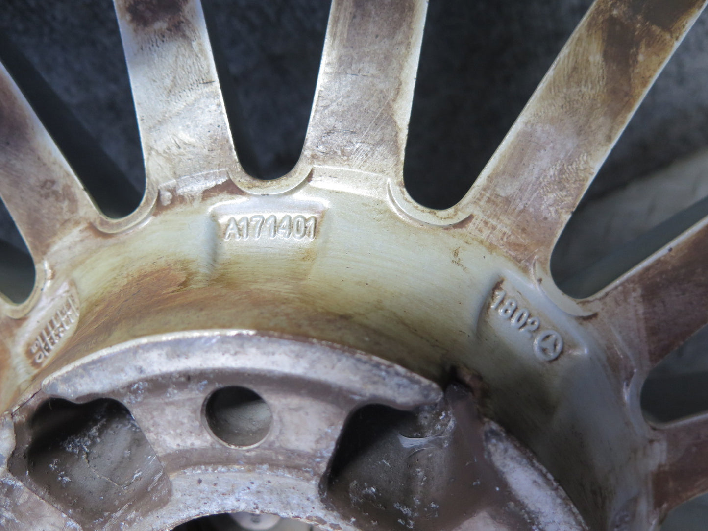 05-11 Mercedes R171 SLK55 AMG Front R18 18" Alloy Wheel Rim 18x7.5J ET37 OEM