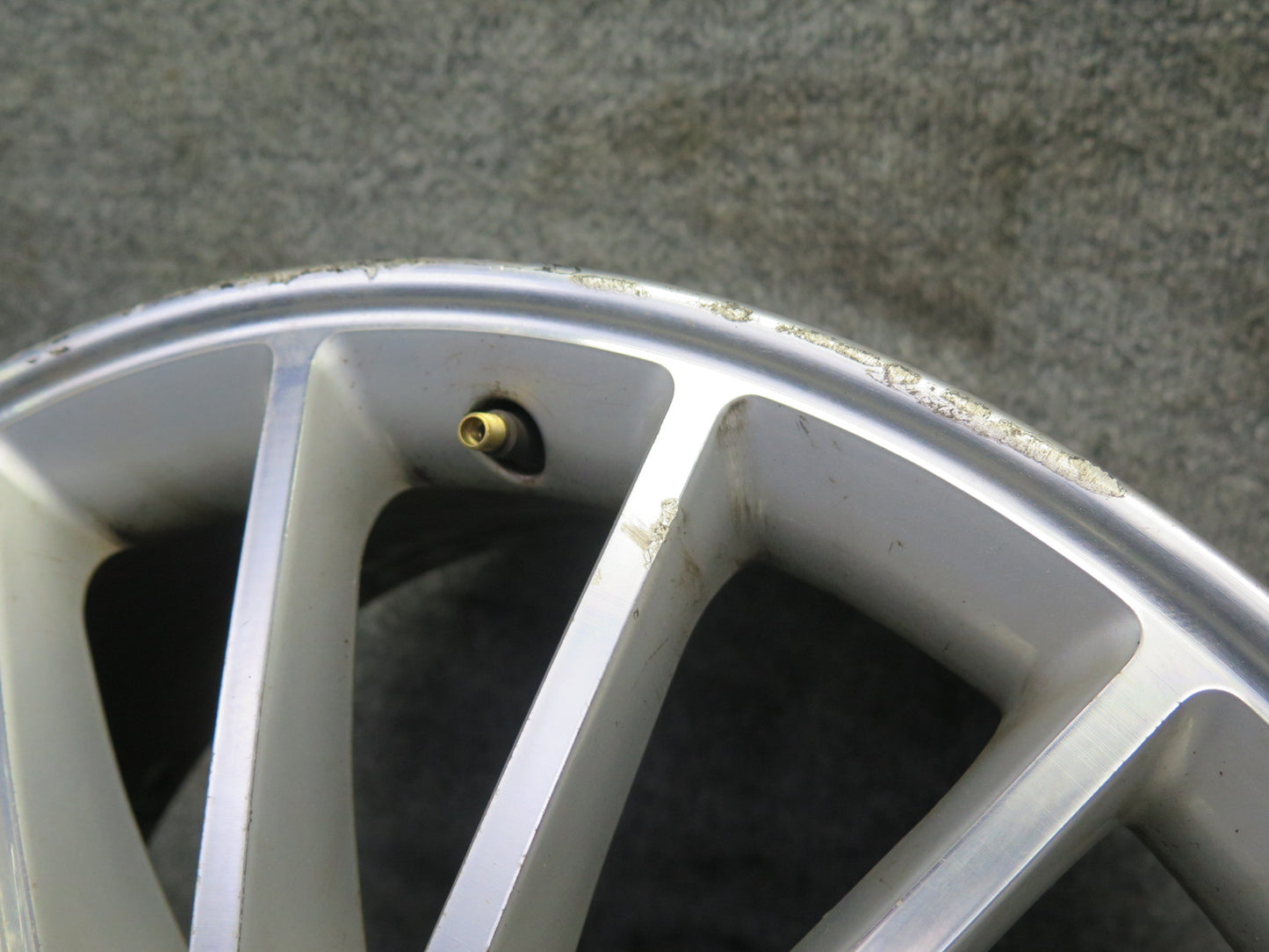 05-11 Mercedes R171 SLK55 AMG Front R18 18" Alloy Wheel Rim 18x7.5J ET37 OEM